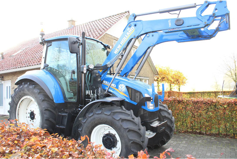 New Holland T5.105 Met voorlader - Traktor: slika 1 New Holland T5.105 Met voorlader - Traktor: slika 1