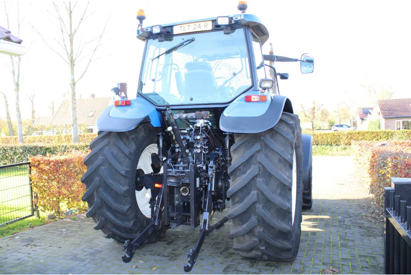 New Holland TM 140 - Traktor: slika 5 New Holland TM 140 - Traktor: slika 5