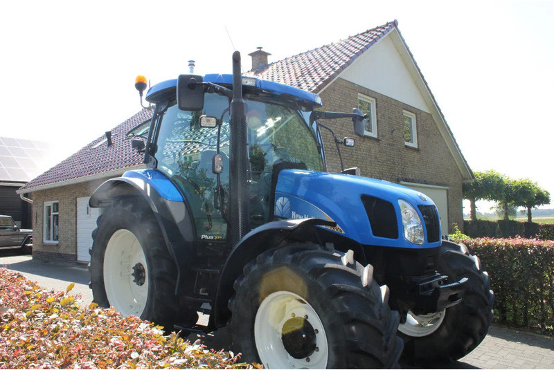 Traktor New Holland TS100A TS 100a: slika 1