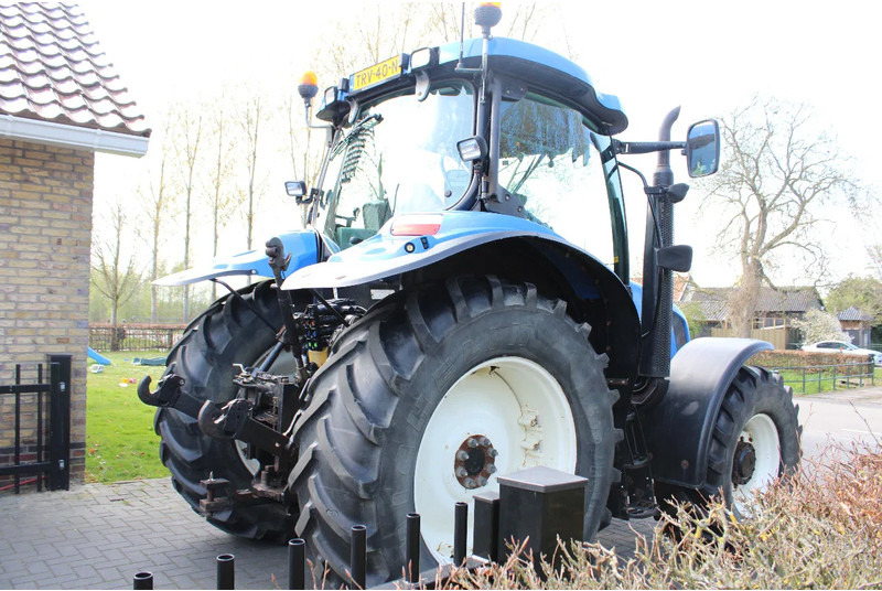 New Holland TS100A TS100A - Traktor: slika 3 New Holland TS100A TS100A - Traktor: slika 3