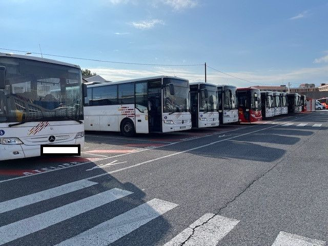 Mercedes-Benz Tourismo RH, 57 Schlafsessel, Klima, Gurte., - Primestni avtobus: slika 1 Mercedes-Benz Tourismo RH, 57 Schlafsessel, Klima, Gurte., - Primestni avtobus: slika 1