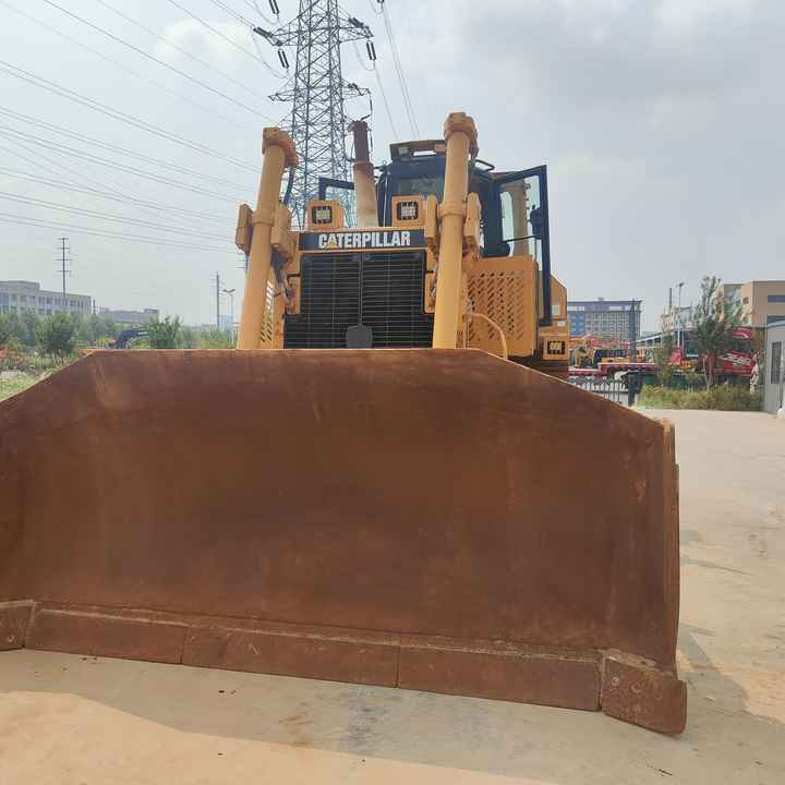 100% Original Paint Used Caterpillar D8R Bulldozer CAT D8R Crawler Dozer with Superior Performance and Power for Sale - Buldožer: slika 5 100% Original Paint Used Caterpillar D8R Bulldozer CAT D8R Crawler Dozer with Superior Performance and Power for Sale - Buldožer: slika 5