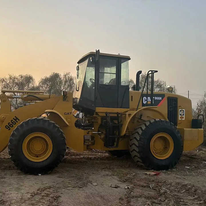 99%New Loaders Cat 966H High Efficiency Wheel Loader Cat 966H Powerful Chinese Made Front Loader Road Machine - Bager nakladalec: slika 5 99%New Loaders Cat 966H High Efficiency Wheel Loader Cat 966H Powerful Chinese Made Front Loader Road Machine - Bager nakladalec: slika 5