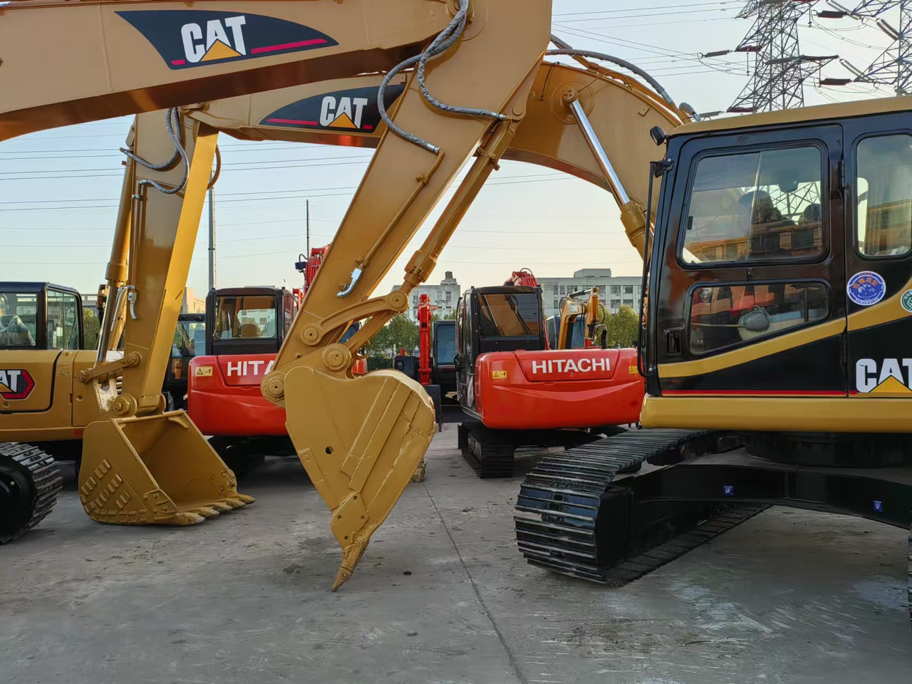 CATERPILLAR 320b - Bager goseničar: slika 1 CATERPILLAR 320b - Bager goseničar: slika 1