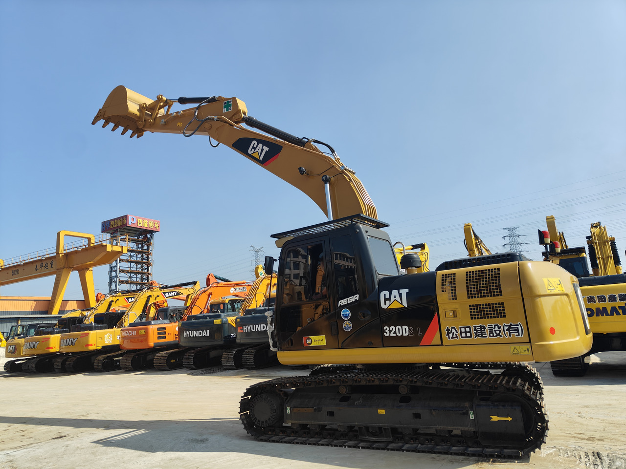 CATERPILLAR 320d - Bager goseničar: slika 2 CATERPILLAR 320d - Bager goseničar: slika 2
