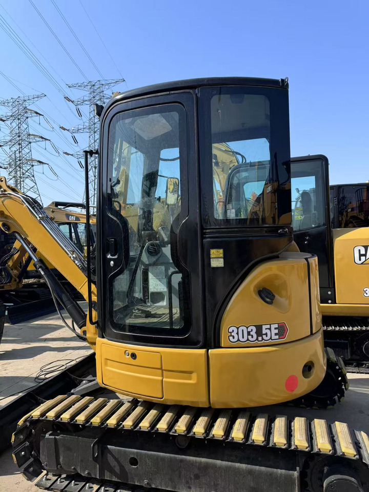 CATERPILLAR Used Cat 303.5E - Mini bager: slika 1 CATERPILLAR Used Cat 303.5E - Mini bager: slika 1