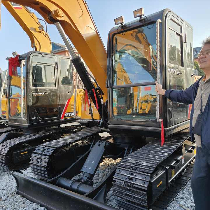 China Brand Used Sany Sy95c Mini Excavator 6ton Crawler Earth Digger Machine for Sale - Bager goseničar: slika 3 China Brand Used Sany Sy95c Mini Excavator 6ton Crawler Earth Digger Machine for Sale - Bager goseničar: slika 3
