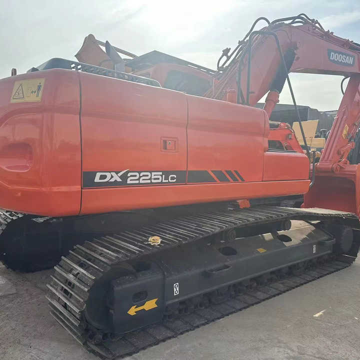 Doosan DX225LC Second-Hand Excavator | Korea Direct Import | 1-Year Warranty & Free Sea Shipping - Bager goseničar: slika 1 Doosan DX225LC Second-Hand Excavator | Korea Direct Import | 1-Year Warranty & Free Sea Shipping - Bager goseničar: slika 1