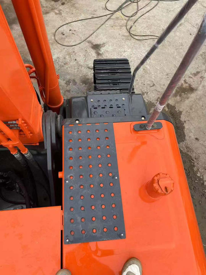 Bager goseničar HITACHI 350-5g: slika 11 Bager goseničar HITACHI 350-5g: slika 11