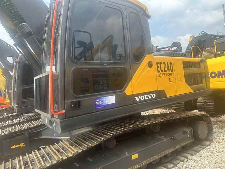 High Quality volvo EC240 Construction Machinery Low Hours 21ton Used volvo Excavator for Sale - Bager goseničar: slika 3 High Quality volvo EC240 Construction Machinery Low Hours 21ton Used volvo Excavator for Sale - Bager goseničar: slika 3