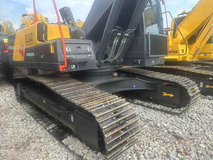 High Quality volvo EC240 Construction Machinery Low Hours 21ton Used volvo Excavator for Sale - Bager goseničar: slika 2 High Quality volvo EC240 Construction Machinery Low Hours 21ton Used volvo Excavator for Sale - Bager goseničar: slika 2