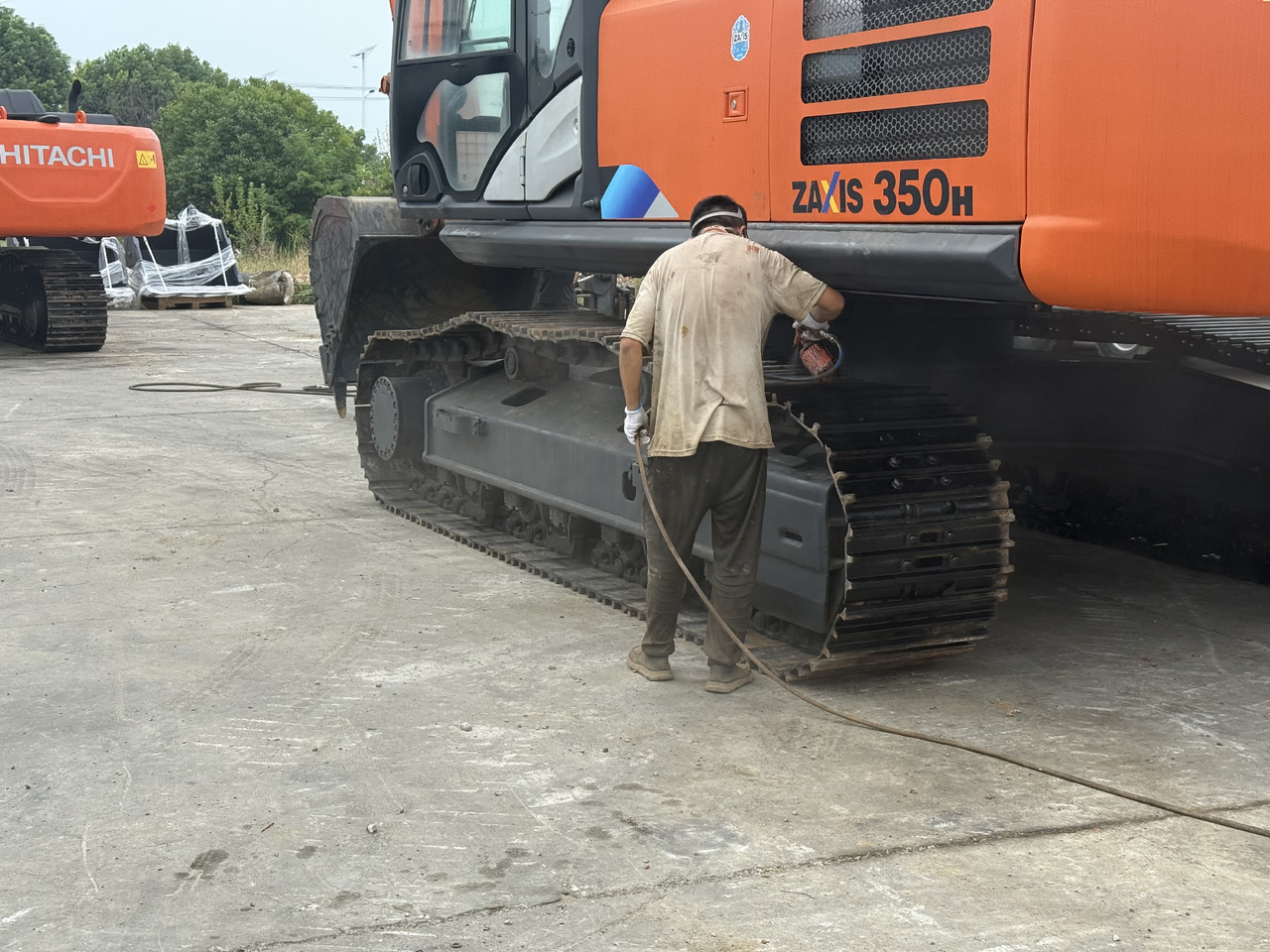 Bager goseničar Hitachi Used Hitachi 350-5g Excavator: slika 7 Bager goseničar Hitachi Used Hitachi 350-5g Excavator: slika 7