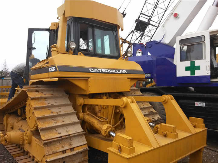 Hot Sale Used CAT Bulldozer Caterpillar D6R Crawler Bulldozer Used Caterpillar Machinery CAT D6R Used Bulldozers - Buldožer: slika 3 Hot Sale Used CAT Bulldozer Caterpillar D6R Crawler Bulldozer Used Caterpillar Machinery CAT D6R Used Bulldozers - Buldožer: slika 3
