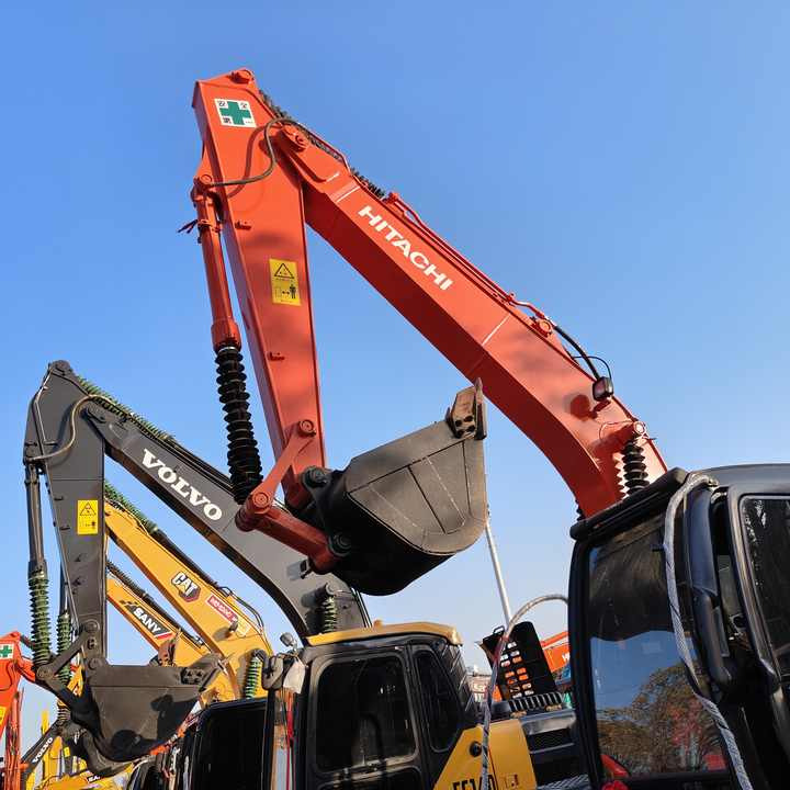 Japan Original Hitachi ZX130 Crawler Excavator Perfect for Various Projects Available Used Excavators for Sale - Bager goseničar: slika 1 Japan Original Hitachi ZX130 Crawler Excavator Perfect for Various Projects Available Used Excavators for Sale - Bager goseničar: slika 1