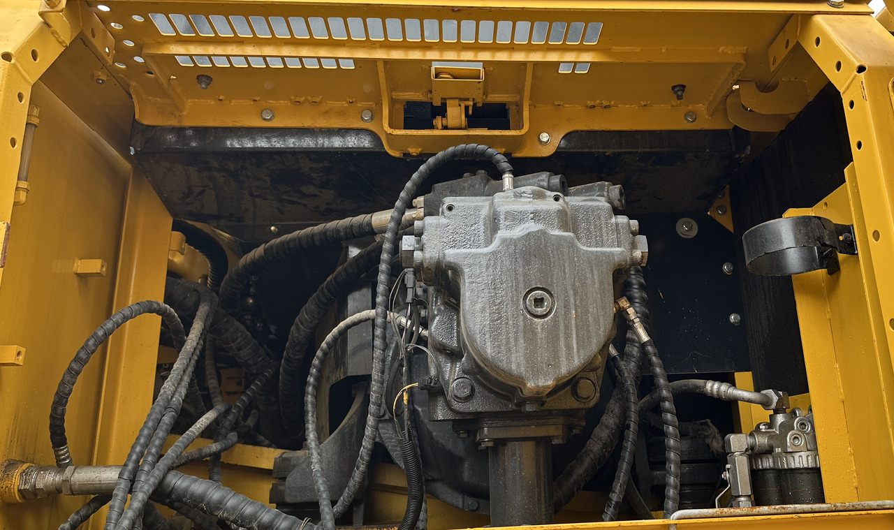 Bager goseničar Komatsu pc450: slika 25 Bager goseničar Komatsu pc450: slika 25