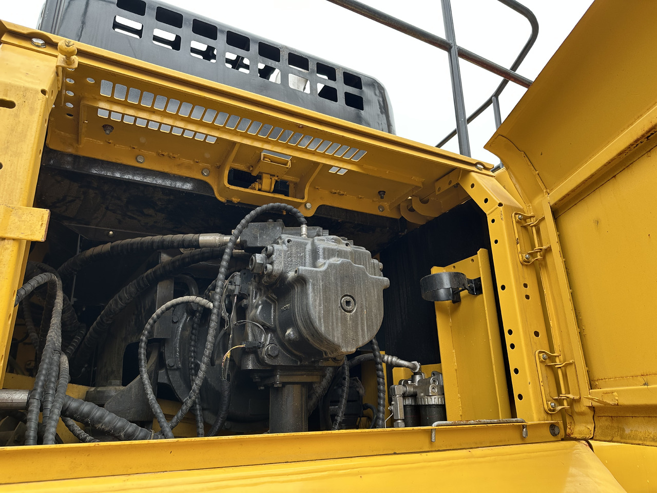 Bager goseničar Komatsu pc450: slika 26 Bager goseničar Komatsu pc450: slika 26