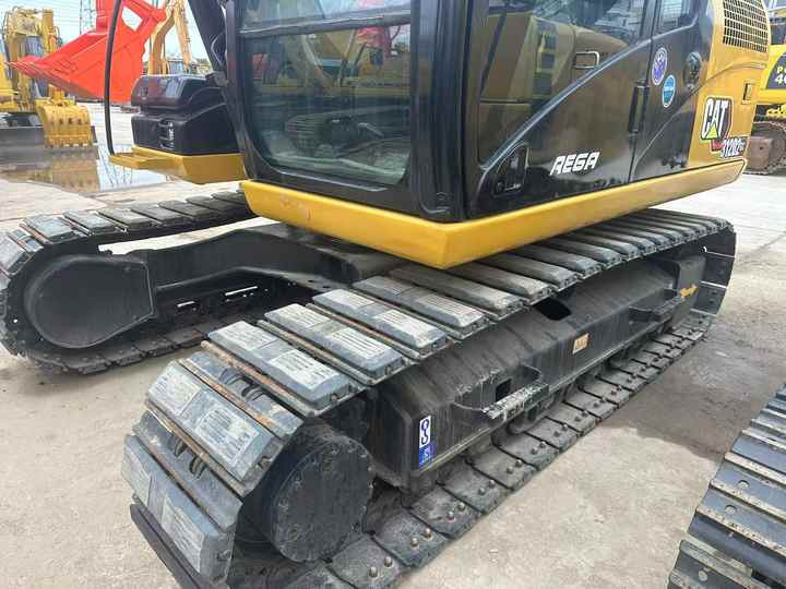 Low Working Time CAT 312D2 Excavator Caterpillar Used 15ton Cat312D2 No Reviews yet - Bager goseničar: slika 4 Low Working Time CAT 312D2 Excavator Caterpillar Used 15ton Cat312D2 No Reviews yet - Bager goseničar: slika 4