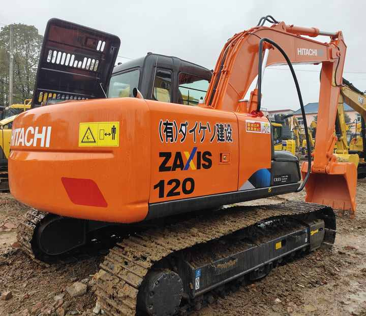 Original Hitachi ZX120 Crawler Excavator Low Hours Perfect for Various Projects Available Used Excavators for Sale - Bager goseničar: slika 3 Original Hitachi ZX120 Crawler Excavator Low Hours Perfect for Various Projects Available Used Excavators for Sale - Bager goseničar: slika 3
