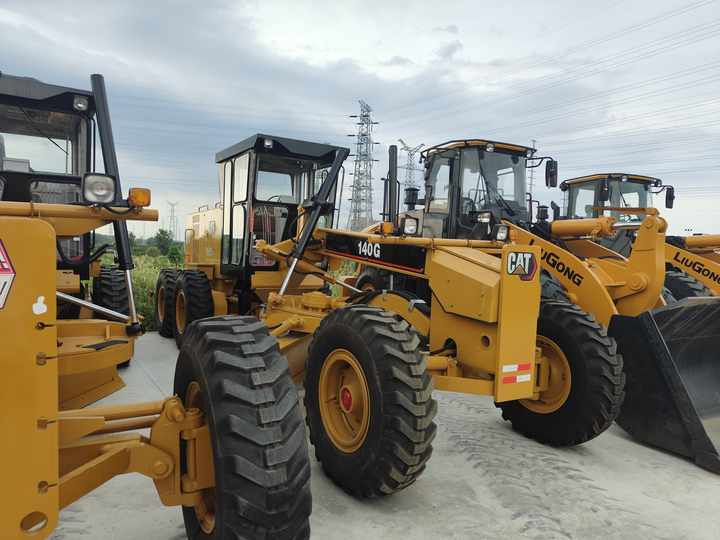 Used CAT 140G Grader for Sale CAT 140G 140H 140K Grader with Good Performance on Sale - Greder: slika 2 Used CAT 140G Grader for Sale CAT 140G 140H 140K Grader with Good Performance on Sale - Greder: slika 2
