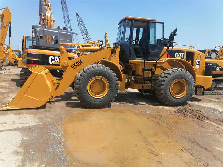 Used Cat 950h Wheel Loader High Quality Compact Hydraulic Small 5ton Heavy Duty Caterpillar 950 Wheel Loader Cheap Price - Buldožer: slika 2 Used Cat 950h Wheel Loader High Quality Compact Hydraulic Small 5ton Heavy Duty Caterpillar 950 Wheel Loader Cheap Price - Buldožer: slika 2