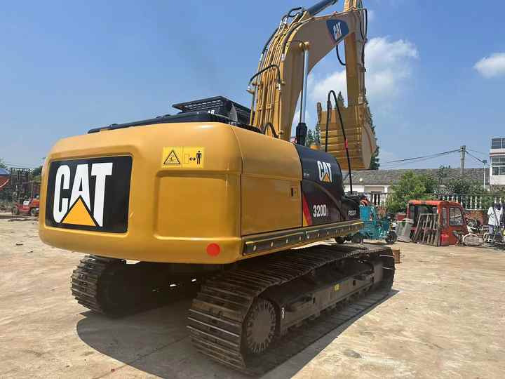 Used Caterpillar Excavators 320D Good Condition Used Excavators for Sale Second Hand Machine CAT Caterpillar 320D Excavadoras - Bager: slika 3 Used Caterpillar Excavators 320D Good Condition Used Excavators for Sale Second Hand Machine CAT Caterpillar 320D Excavadoras - Bager: slika 3