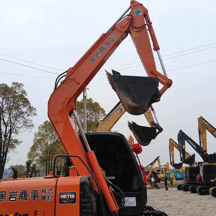 Used HITACHI ZX-70 - Bager goseničar: slika 5 Used HITACHI ZX-70 - Bager goseničar: slika 5