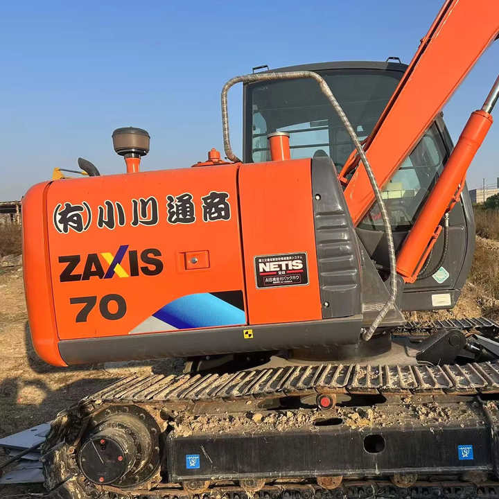 Used HITACHI ZX70 Model Mini Excavator Second Hand Machine Popular Brand Japan Hitachi Hydraulic Machinery - Mini bager: slika 1 Used HITACHI ZX70 Model Mini Excavator Second Hand Machine Popular Brand Japan Hitachi Hydraulic Machinery - Mini bager: slika 1