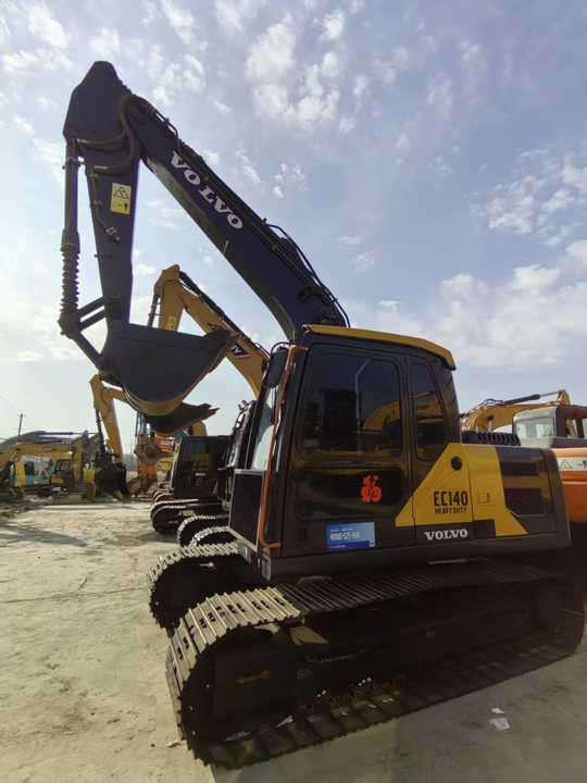Used Volvo 14 tonne crawler excavator Volvo ec140 excavator powerful low price good quality for sale - Bager goseničar: slika 2 Used Volvo 14 tonne crawler excavator Volvo ec140 excavator powerful low price good quality for sale - Bager goseničar: slika 2