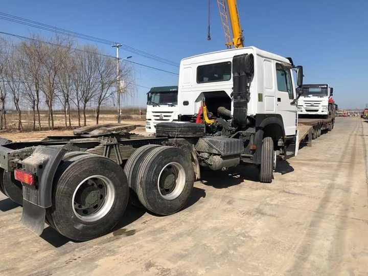 Used HOWO Truck Head Semi-trailer Head Trailer Head - Vlačilec: slika 4 Used HOWO Truck Head Semi-trailer Head Trailer Head - Vlačilec: slika 4