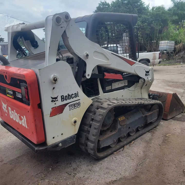 Bobcat Brand T590 Used Machine Skid Loader Hot Sale - Kolesni nakladalec: slika 1 Bobcat Brand T590 Used Machine Skid Loader Hot Sale - Kolesni nakladalec: slika 1