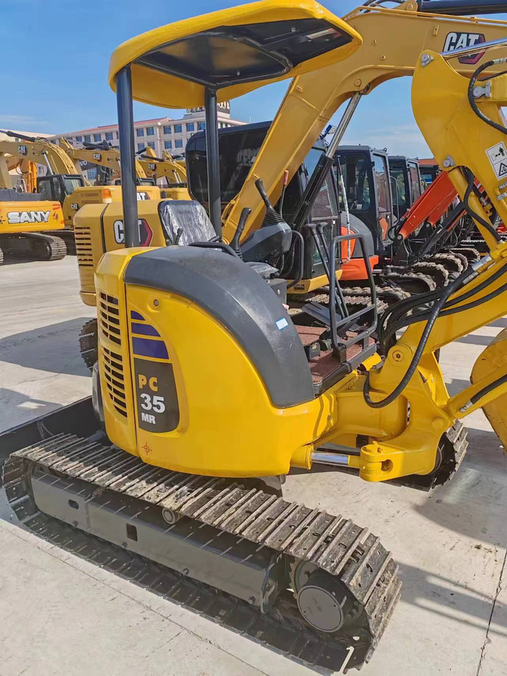 Komatsu PC35 - Mini bager: slika 1 Komatsu PC35 - Mini bager: slika 1