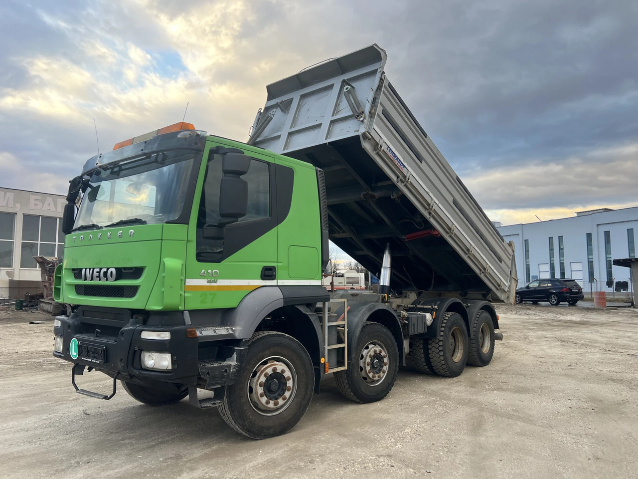 Iveco Trakker 8х4, Нов внос - Tovornjak prekucnik: slika 1 Iveco Trakker 8х4, Нов внос - Tovornjak prekucnik: slika 1