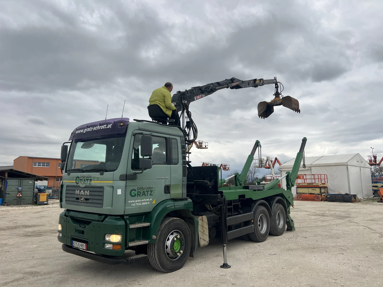 Tovornjak s kesonom, Tovornjak z dvigalom Volvo Fh 12 6х6, Кран, Нов внос: slika 16