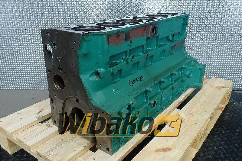 Crankcase for engine Volvo Penta TAD720VE 20537914 - Karter za Gradbeni stroj: slika 1 Crankcase for engine Volvo Penta TAD720VE 20537914 - Karter za Gradbeni stroj: slika 1