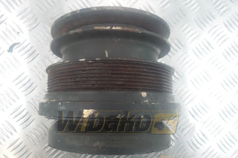 Isuzu 8973627472 - Motor in deli za Gradbeni stroj: slika 1 Isuzu 8973627472 - Motor in deli za Gradbeni stroj: slika 1