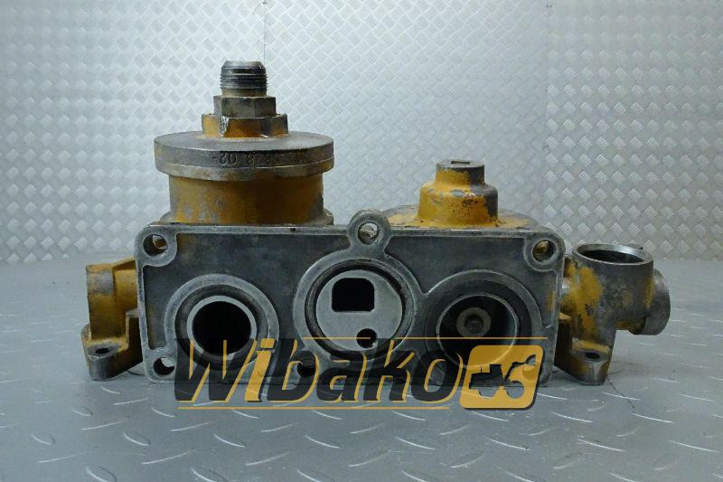 Oil filter bracket Caterpillar 166-1329 - Oljni filter za Gradbeni stroj: slika 1 Oil filter bracket Caterpillar 166-1329 - Oljni filter za Gradbeni stroj: slika 1