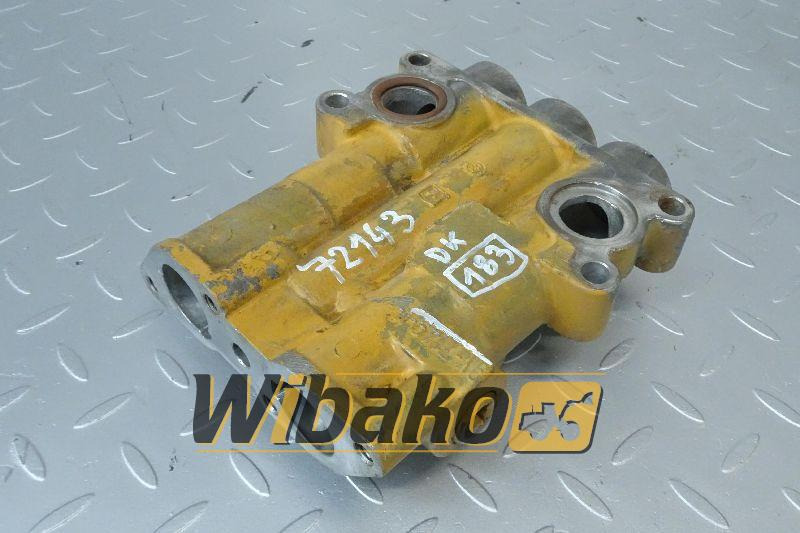 Oil filter bracket for engine Caterpillar 3306 4P-7097 - Oljni filter za Gradbeni stroj: slika 1 Oil filter bracket for engine Caterpillar 3306 4P-7097 - Oljni filter za Gradbeni stroj: slika 1