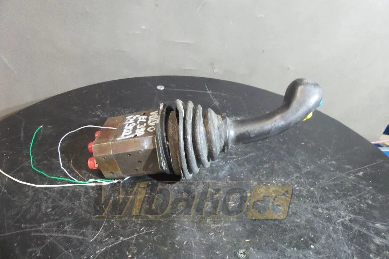 Volvo EC390 - Hidravlični ventil za Gradbeni stroj: slika 2 Volvo EC390 - Hidravlični ventil za Gradbeni stroj: slika 2