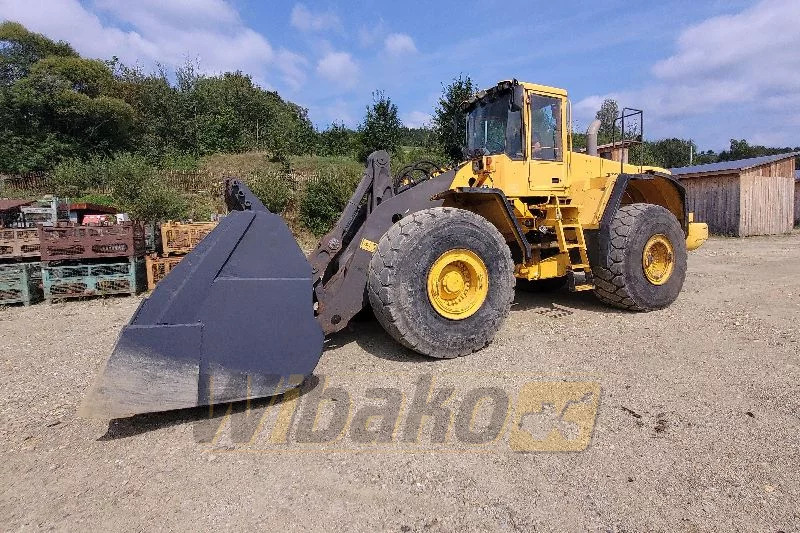 Volvo L220E - Kolesni nakladalec: slika 1 Volvo L220E - Kolesni nakladalec: slika 1