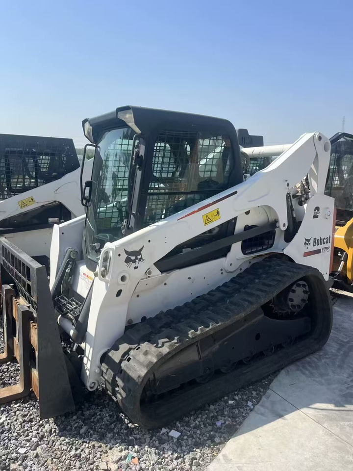 BOBCAT T770 - Mini nakladalec: slika 2 BOBCAT T770 - Mini nakladalec: slika 2