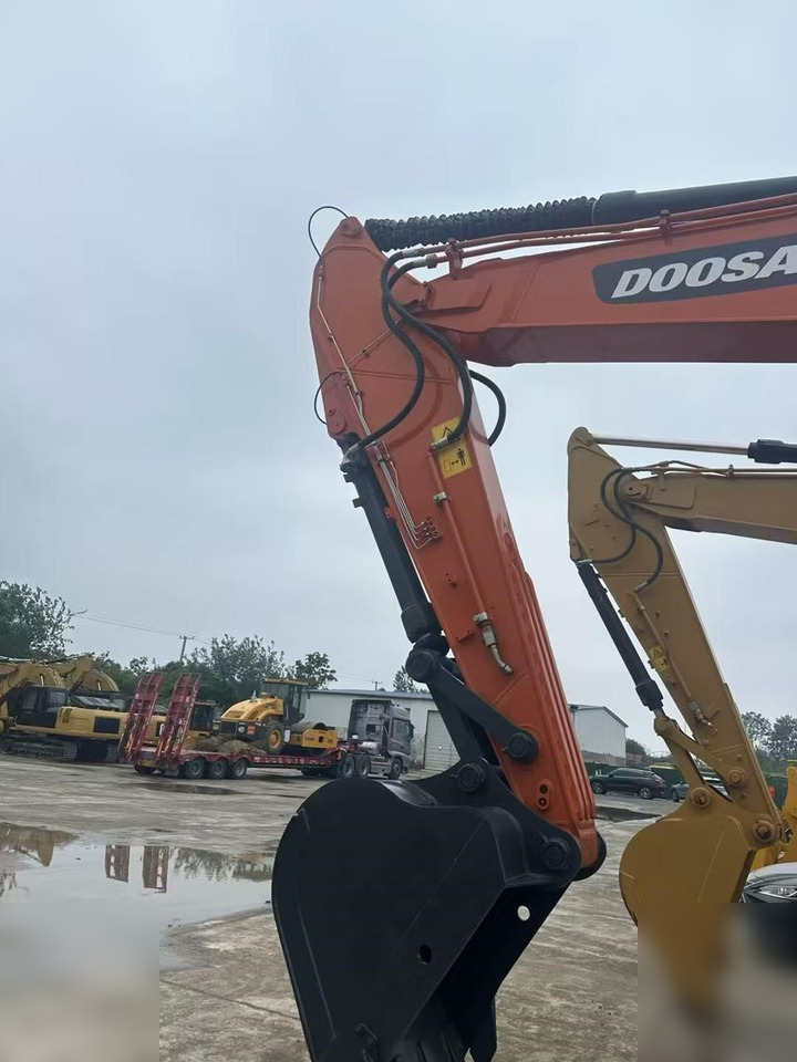 Bager goseničar DOOSAN DX225 LC-9C: slika 13