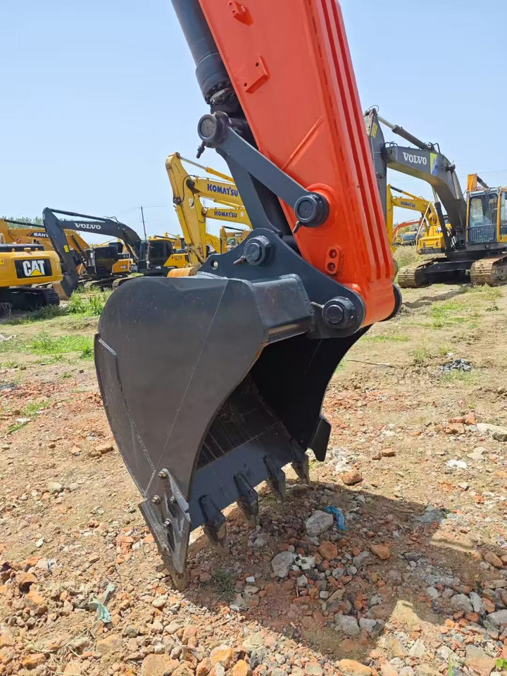 Bager goseničar DOOSAN DX300: slika 9