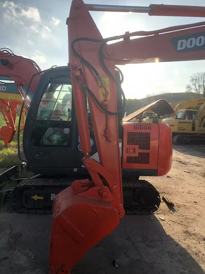 DOOSAN DX55-9C - Bager goseničar: slika 4 DOOSAN DX55-9C - Bager goseničar: slika 4