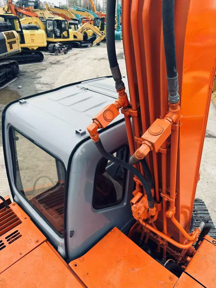 KOMATSU EX60 - Bager goseničar: slika 3 KOMATSU EX60 - Bager goseničar: slika 3