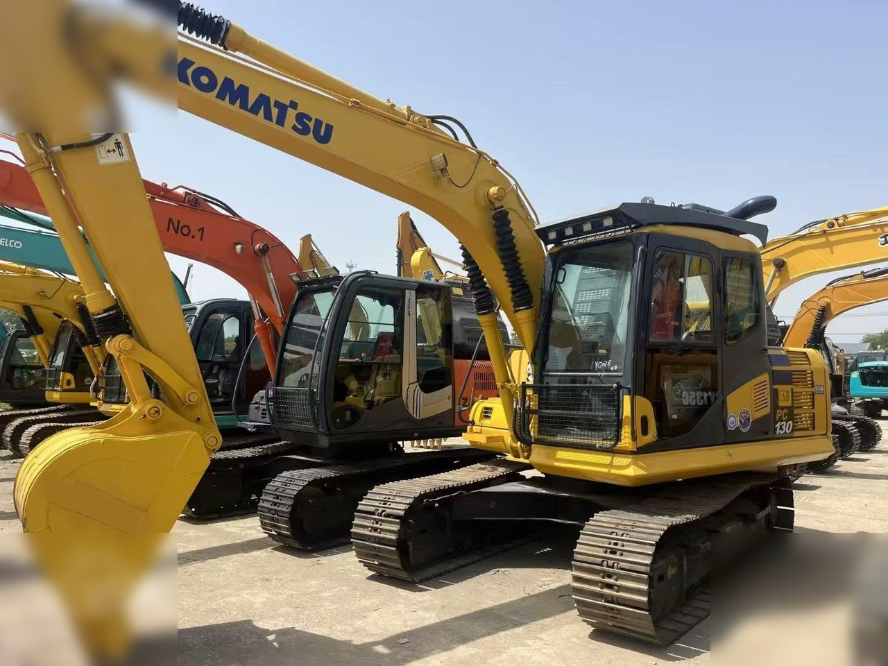 KOMATSU PC130-7 - Bager goseničar: slika 2 KOMATSU PC130-7 - Bager goseničar: slika 2