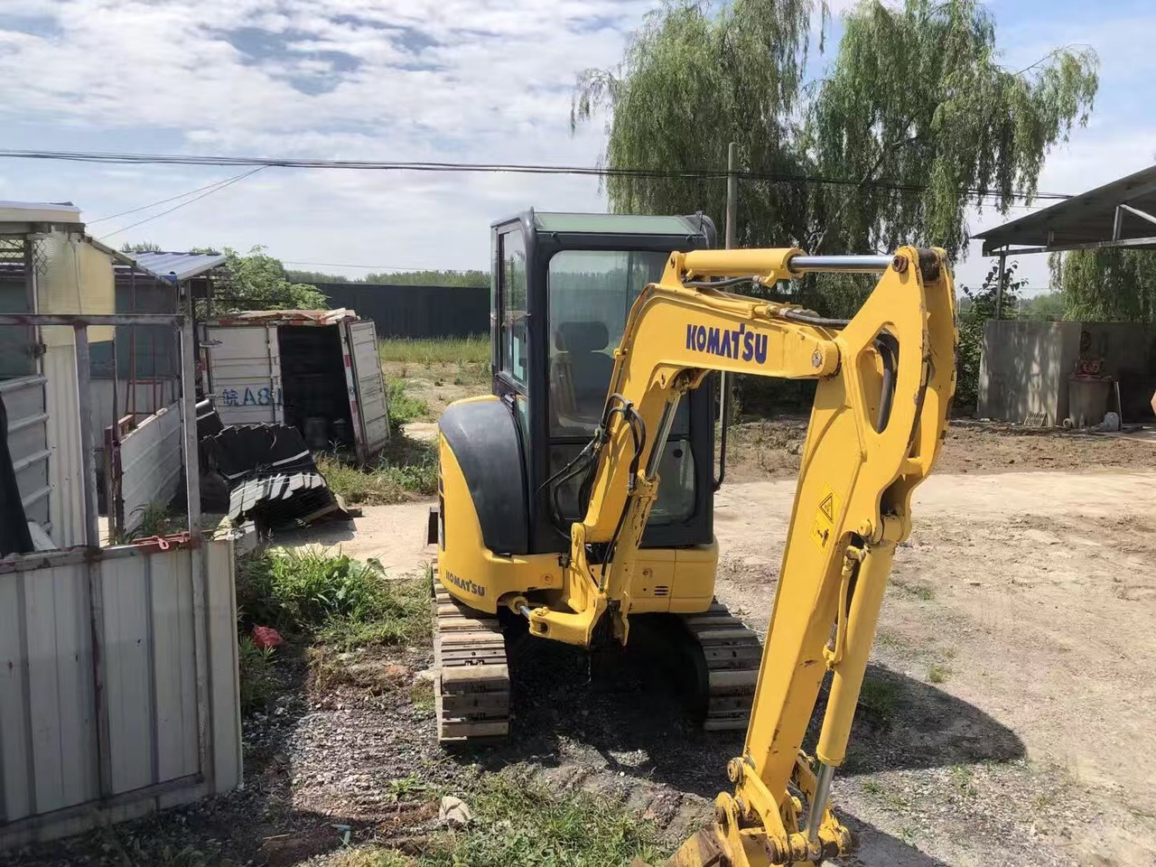 KOMATSU pc30MR - Mini bager: slika 1 KOMATSU pc30MR - Mini bager: slika 1