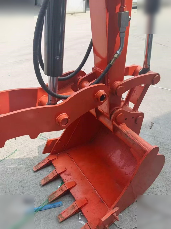KUBOTA K-005-3 - Mini bager: slika 2 KUBOTA K-005-3 - Mini bager: slika 2