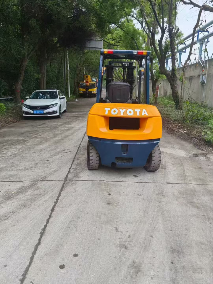 TOYATA 5-TON - Vertikalni dvižni teleskop: slika 4 TOYATA 5-TON - Vertikalni dvižni teleskop: slika 4