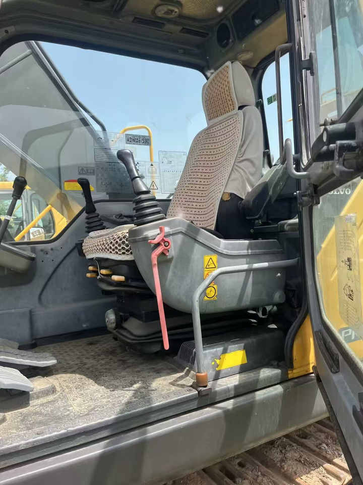 Volvo EC210 - Bager goseničar: slika 2 Volvo EC210 - Bager goseničar: slika 2