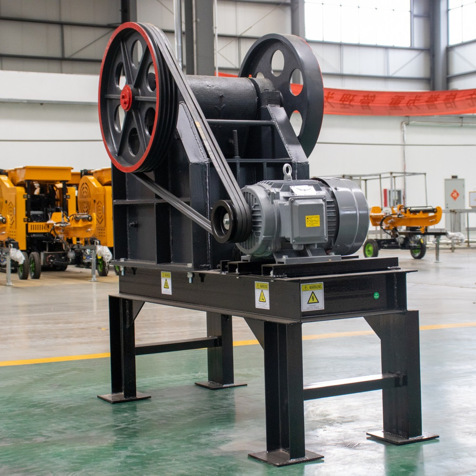 HIGHTOP 2026 New Electric Jaw Crusher - Čeljustni drobilec: slika 3 HIGHTOP 2026 New Electric Jaw Crusher - Čeljustni drobilec: slika 3